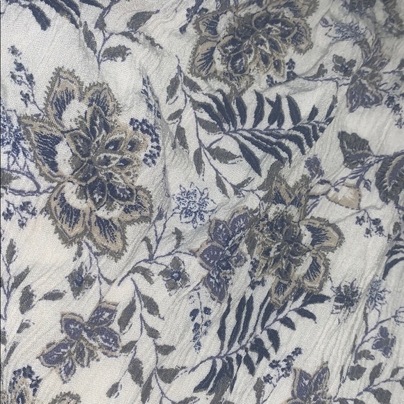 American Eagle floral jogger/soft pants - Picture 2 of 2